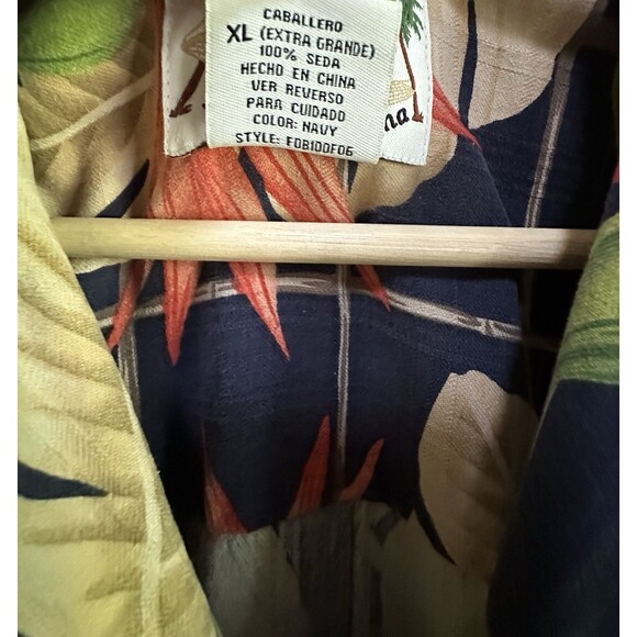 Banana Cabana Hawaiian Shirt 100% Silk Mens XL Tropical Button Up Short Sleeve - Picture 3 of 6